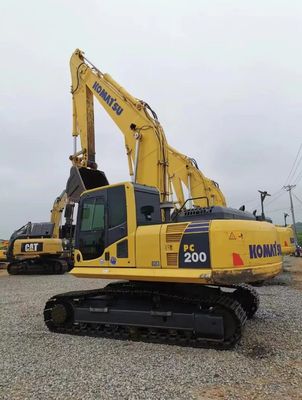 PC200 Used Komatsu Excavator With A Capacity Of 1.2 Cubic Meters