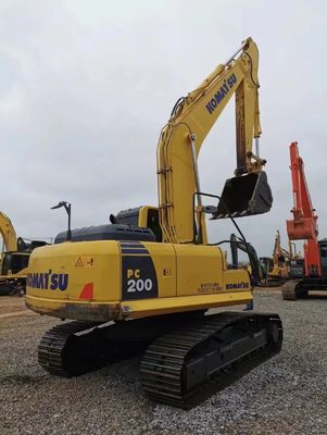 PC200 Used Komatsu Excavator With A Capacity Of 1.2 Cubic Meters