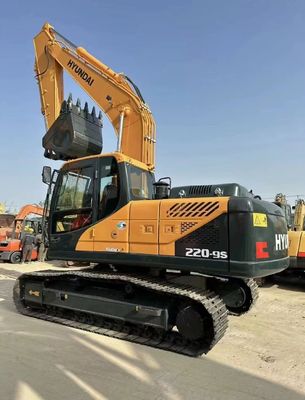 The Used 22 Ton Hyundai 220-9s Excavator Is Equipped With A Cummins Engine