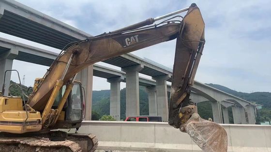 Original imported Caterpillar 320B excavator used for export and sale