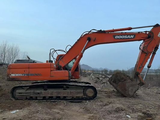 Very good Second hand Doosan DX300 excavator for export from China