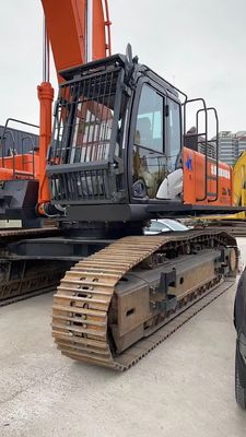 The Hitachi 470 excavator used in Japan has good performance
