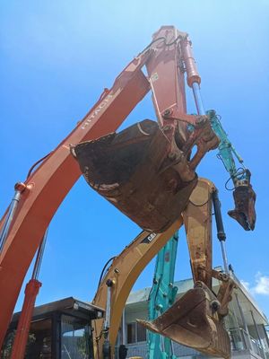 Second Hand Zaxis 650LC-3 Available At A Great Price , Welcome To Check It Out With Me