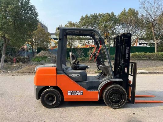 3 tons of second-hand Toyota diesel forklift, Toyota Forklift 8FD30