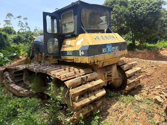 Komatsu D60P Bulldozer Has Excellent Durability , Flexibility , And High-quality