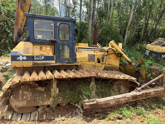 Komatsu D60P Bulldozer Has Excellent Durability , Flexibility , And High-quality