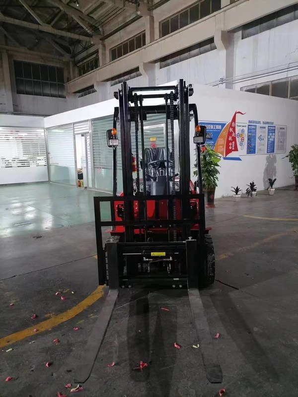 신형 소형 디젤 포크리프트와 신형 소형 전기 포크리프트