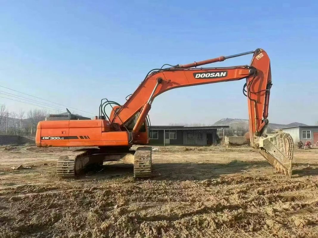 Used Excavator Doosan DX300LC ,From China