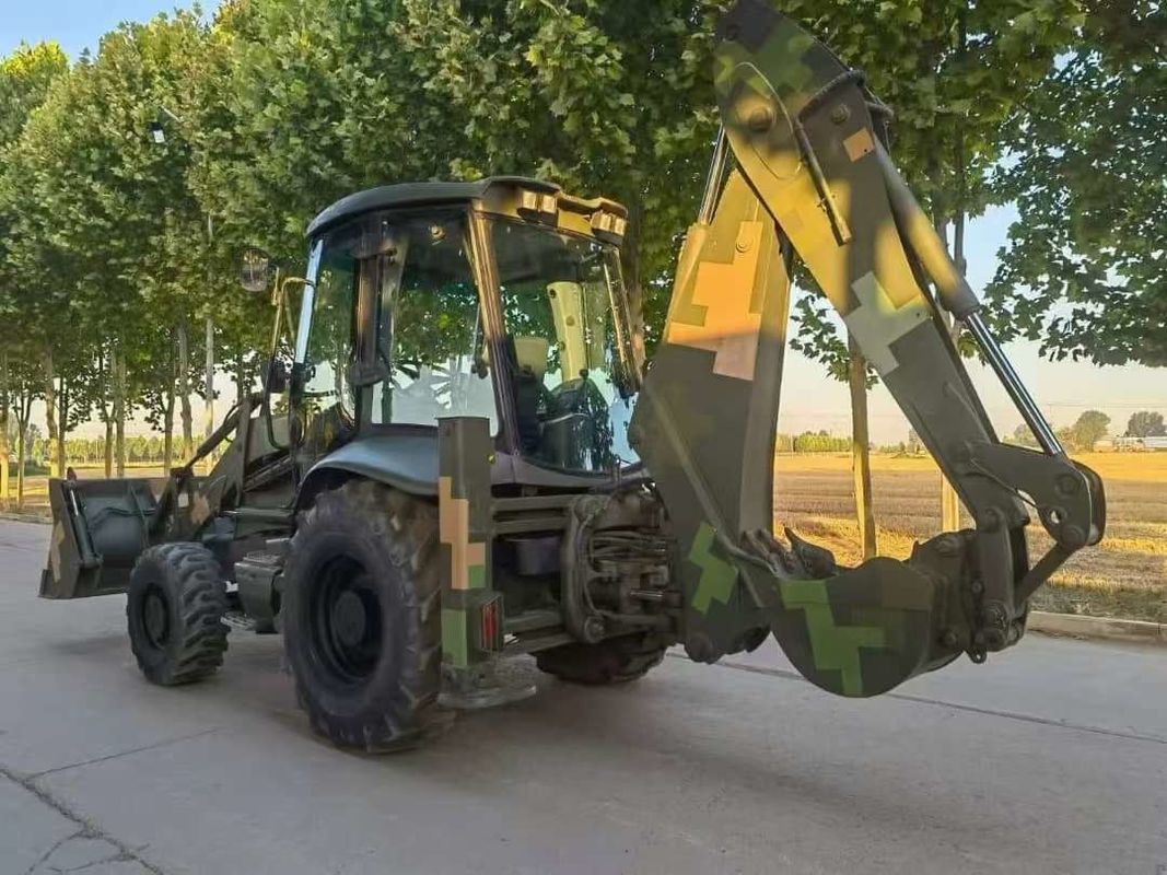 Efficient And Multifunctional JCB 3CX Backhoe Loader From The UK