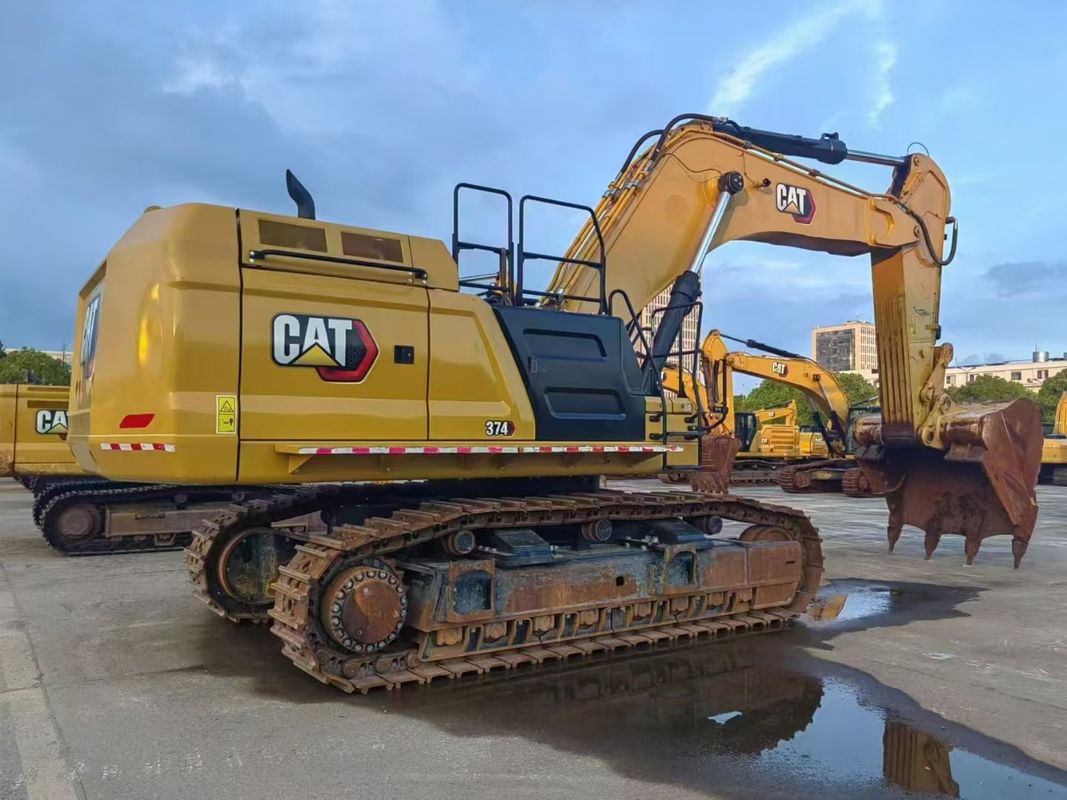 Produced In Japan Used CAT374D Excavator Ready From China