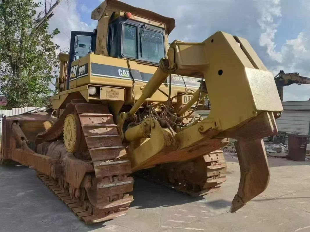 For Sale Pre-Owned Caterpillar D9 Bulldozer – Heavy Duty  Excellent Condition