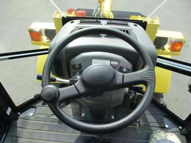 얀마 ViO30 3톤 미니 굴삭기 디젤 엔진 & 기어박스 조경 및 도시 프로젝트에 적합한 연비 효율적이고 강력한 성능